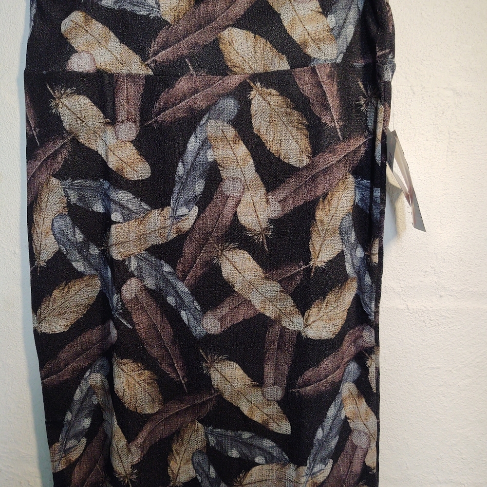 LuLaRoe Cassie skirt